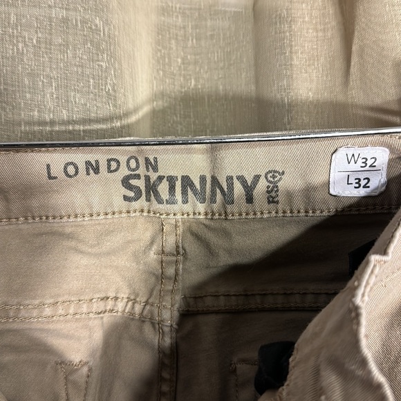 London Skinny Jeans. Beige color - Picture 2 of 4